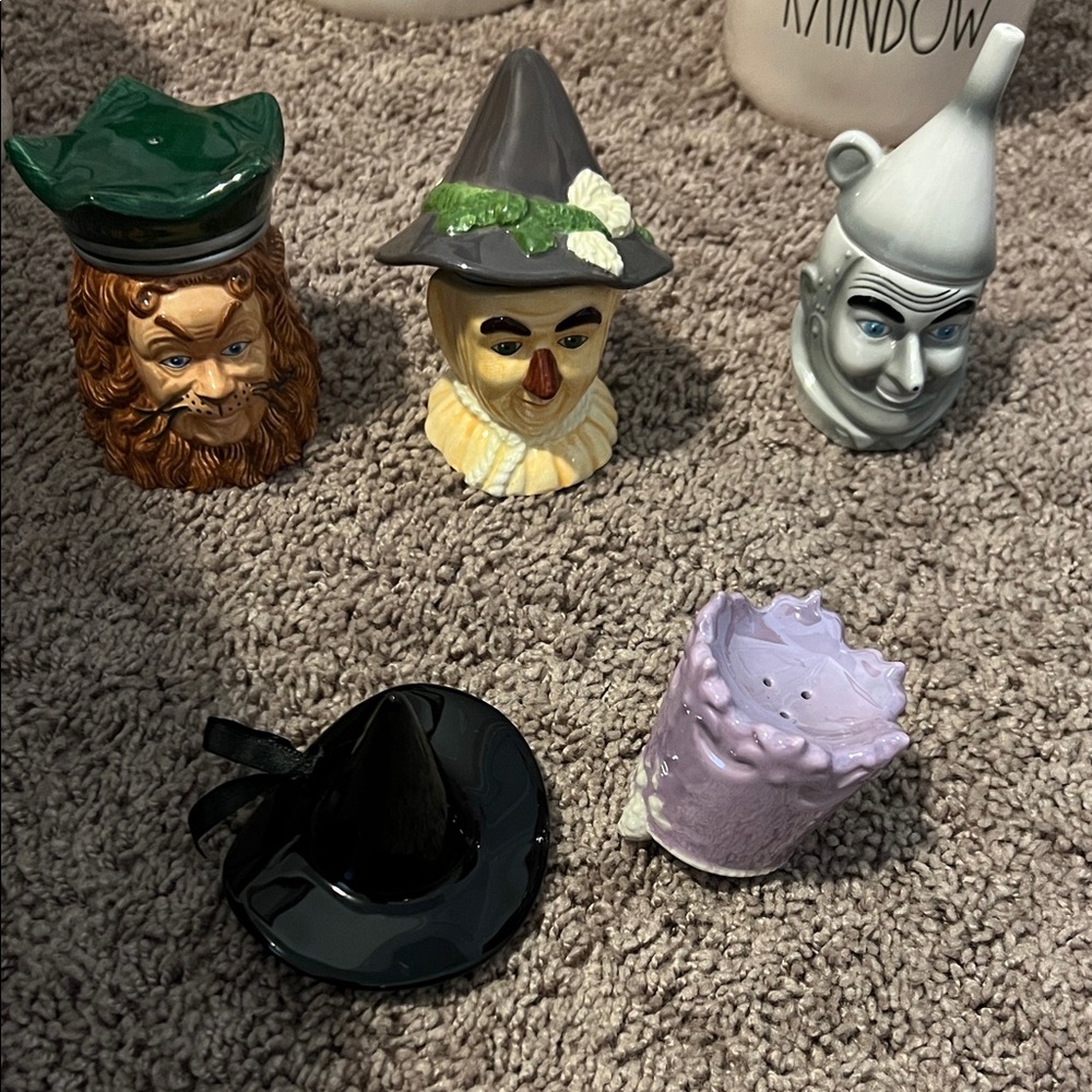 Wizard of Oz Character salt and pepper shakers